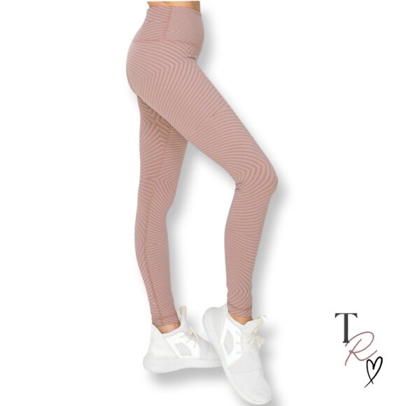 VIMMIA X High Waisted Energy Wave Striped Legging Vintage Rose Size Small NWOT - Picture 1 of 10